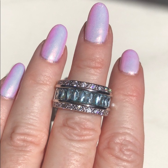 Aquamarine & Crystal Bling Band Silver Ring - Picture 7 of 8